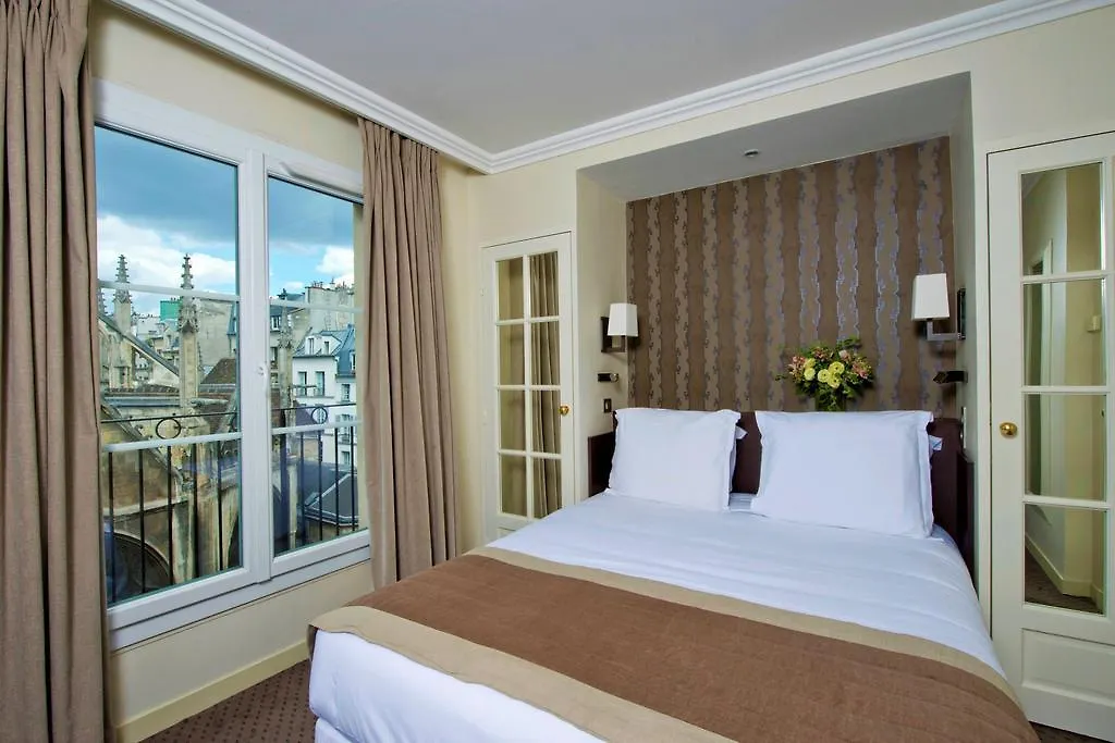 Hotel Henri IV Rive Gauche Paris