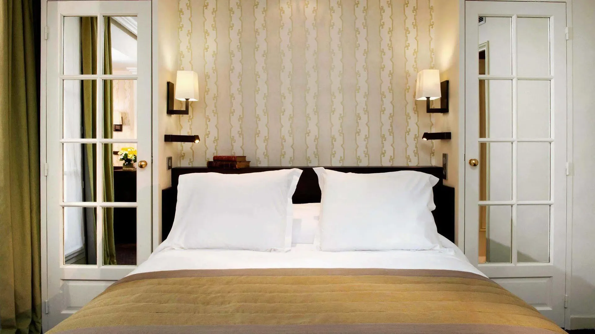 Hotel Henri IV Rive Gauche Paris