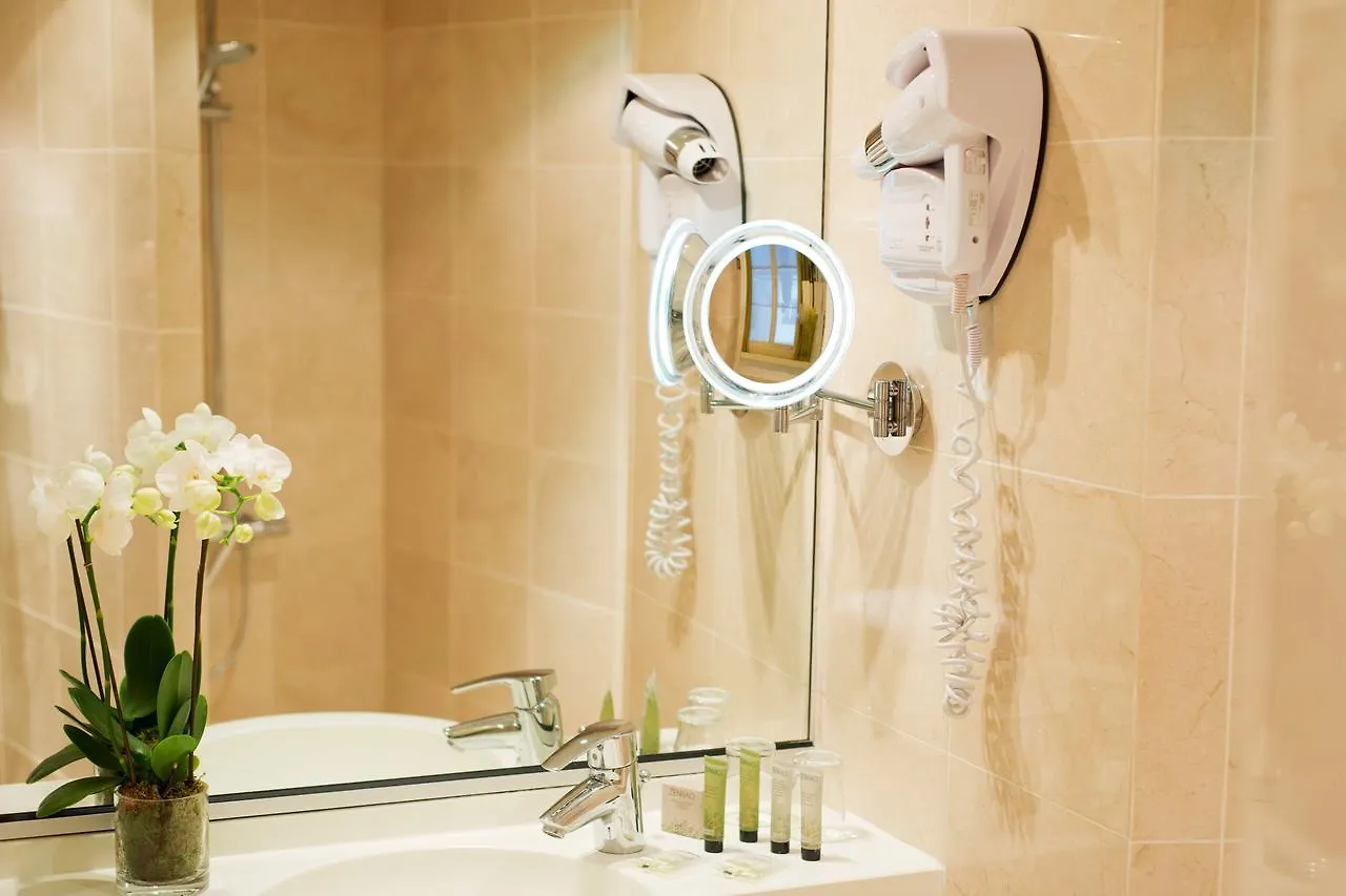 Hotel Henri IV Rive Gauche Paris Frankrike