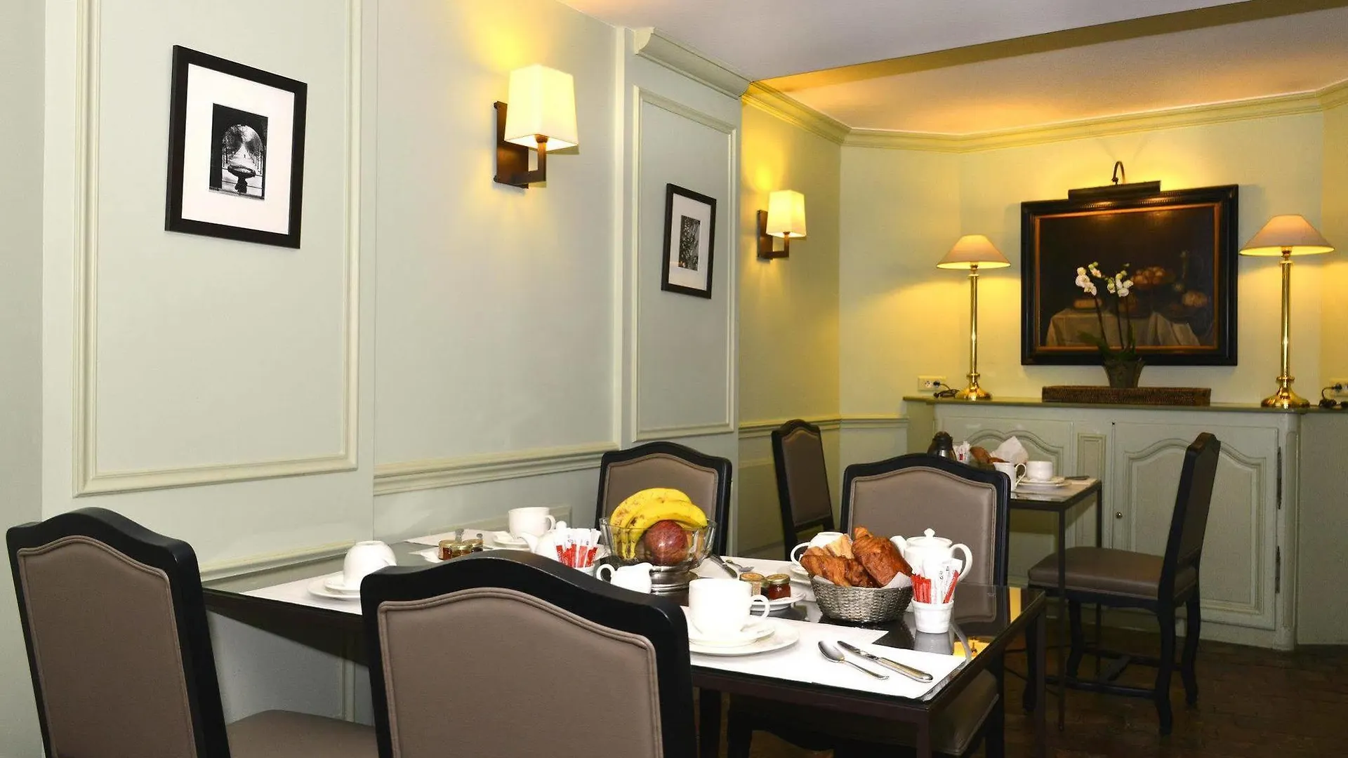Hotel Henri IV Rive Gauche Paris 3*,