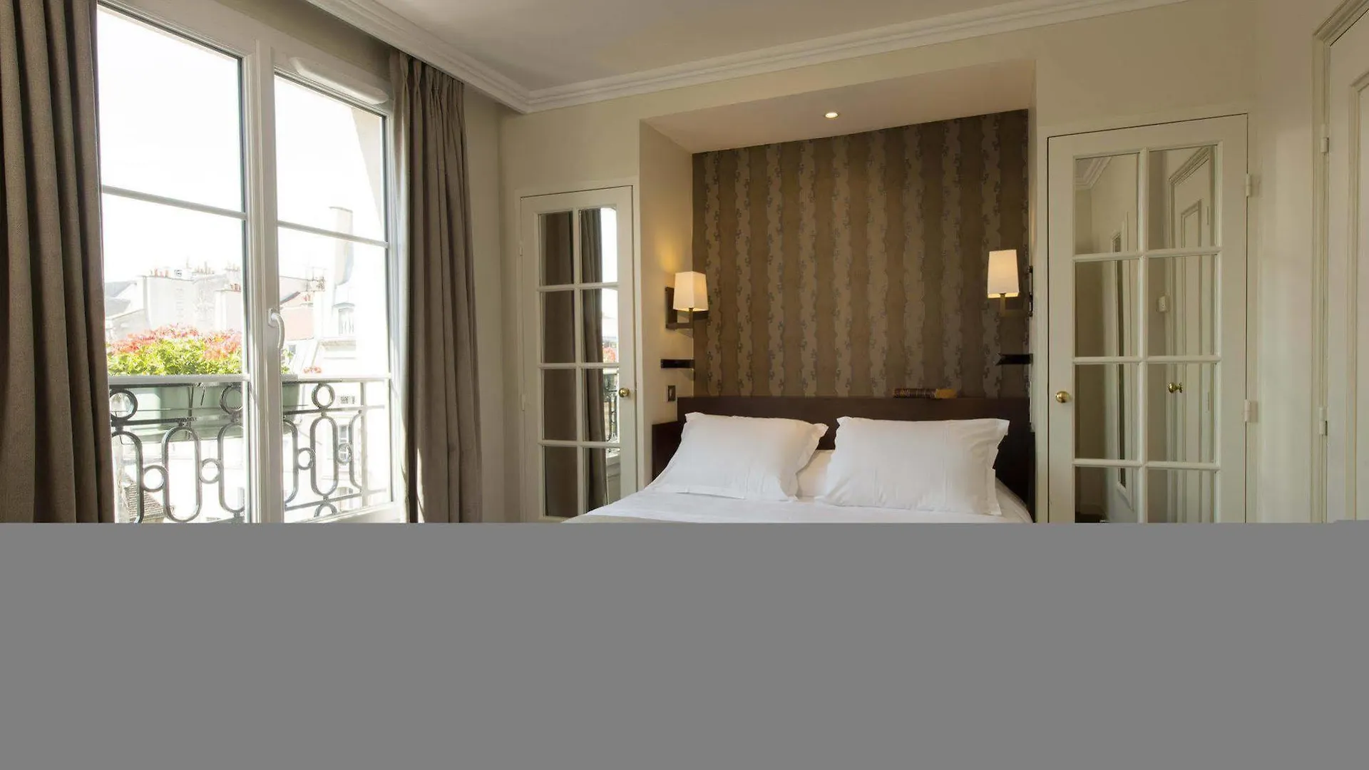 Hotel Henri IV Rive Gauche Paris